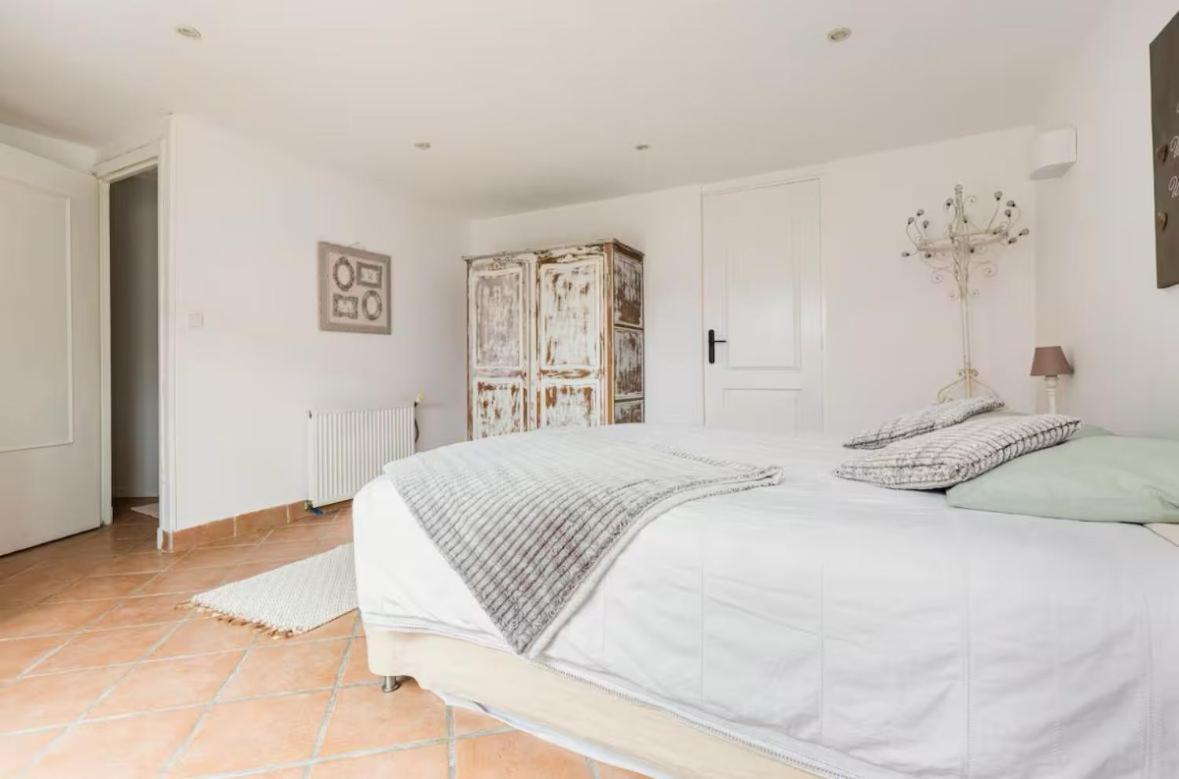 Escapade Pres De Lille - Appartement Charmant Avec Terrasse Et Parking Privee Mons-en-Baroeul Εξωτερικό φωτογραφία