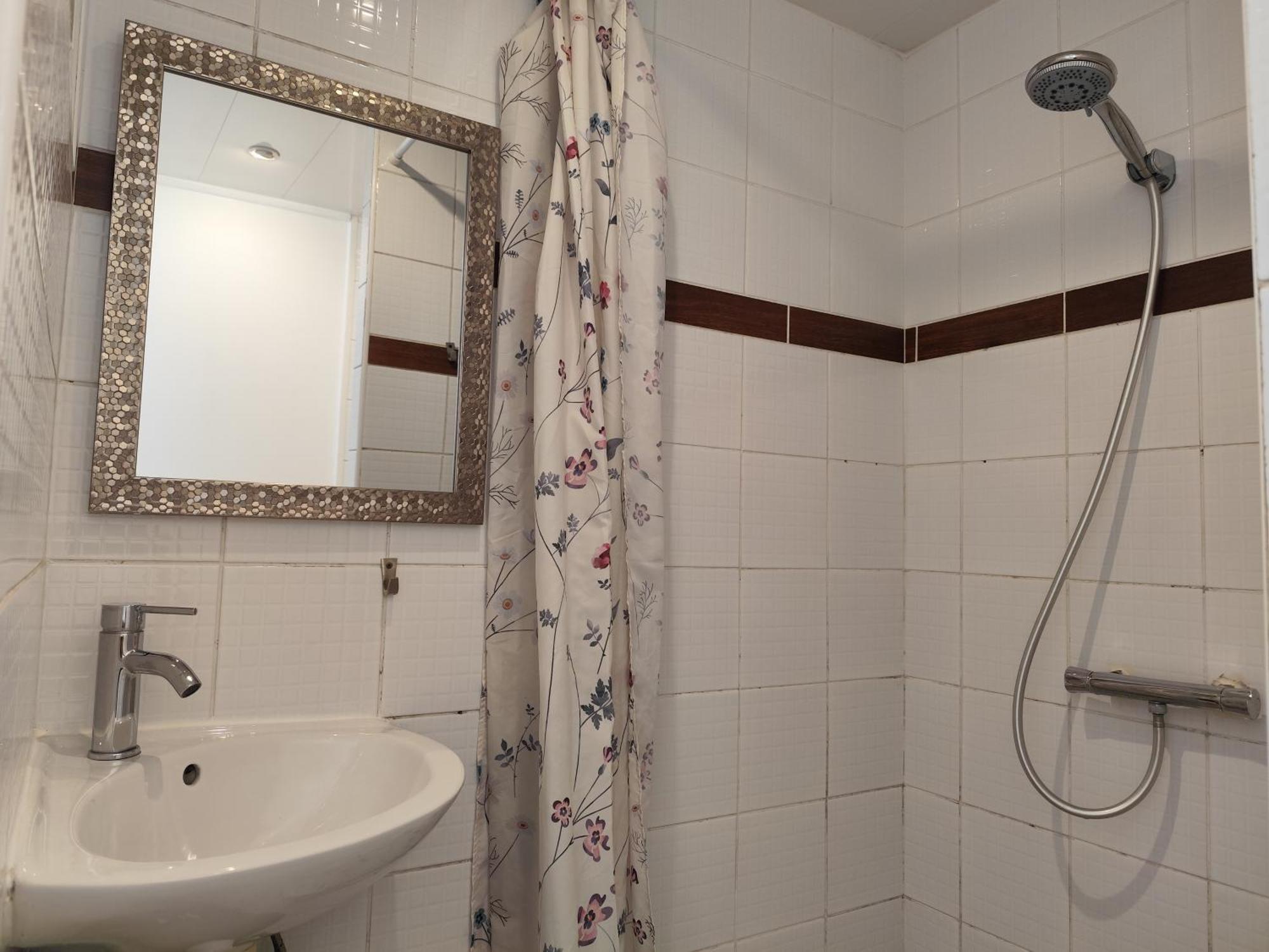 Escapade Pres De Lille - Appartement Charmant Avec Terrasse Et Parking Privee Mons-en-Baroeul Εξωτερικό φωτογραφία
